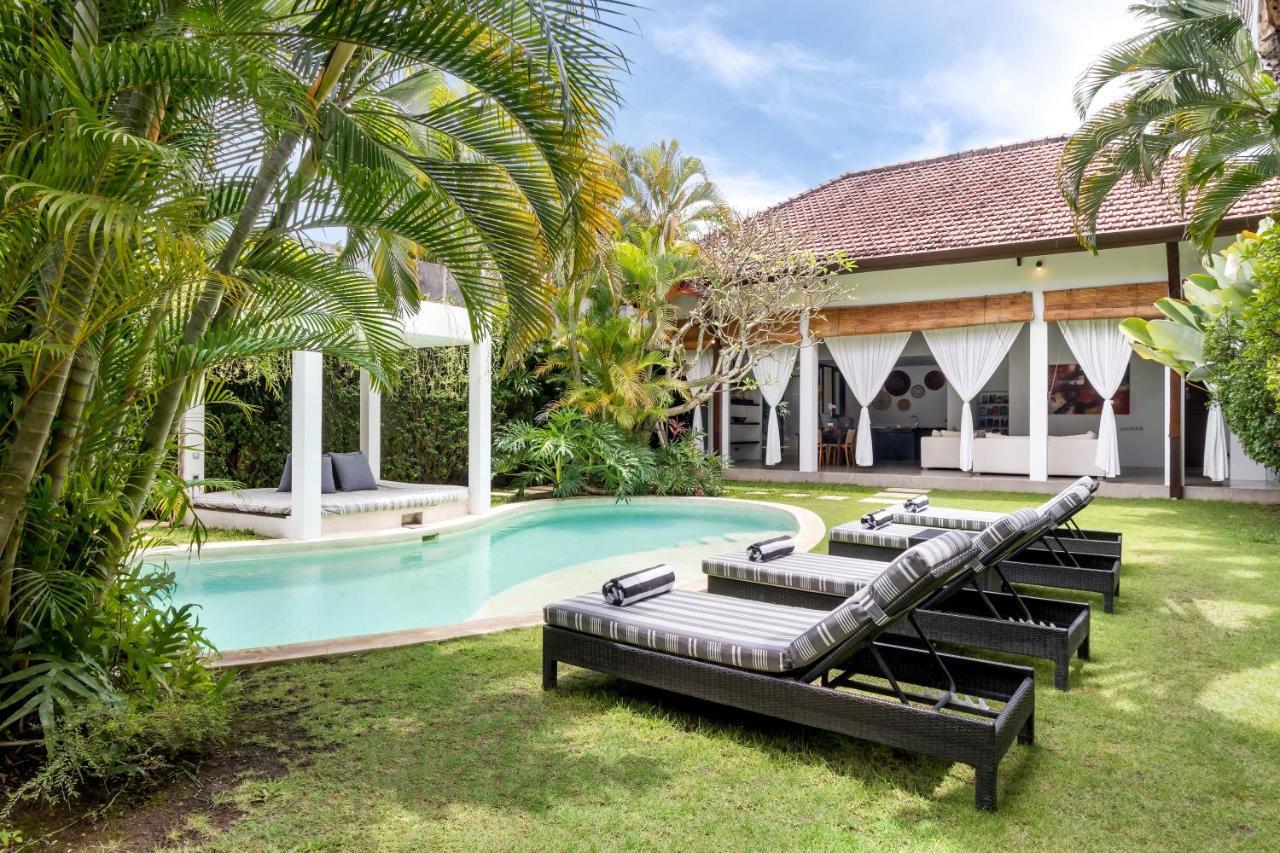 Villa Alice By Villa Finder Seminyak  Bagian luar foto