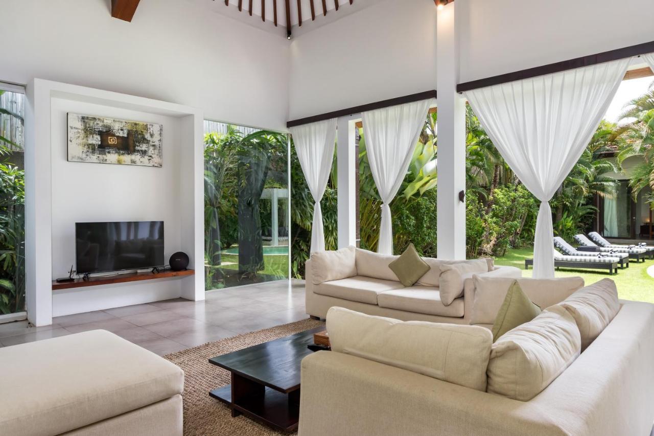 Villa Alice By Villa Finder Seminyak  Bagian luar foto