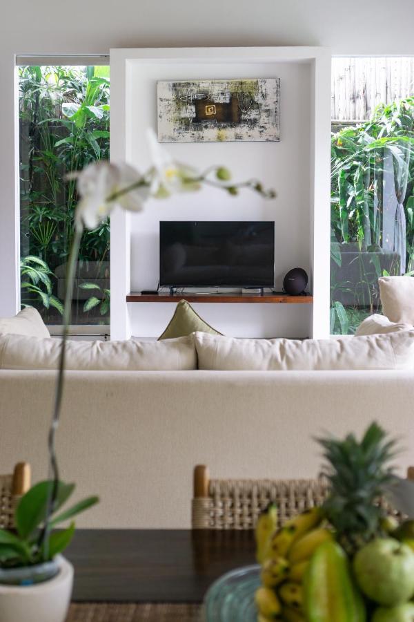 Villa Alice By Villa Finder Seminyak  Bagian luar foto